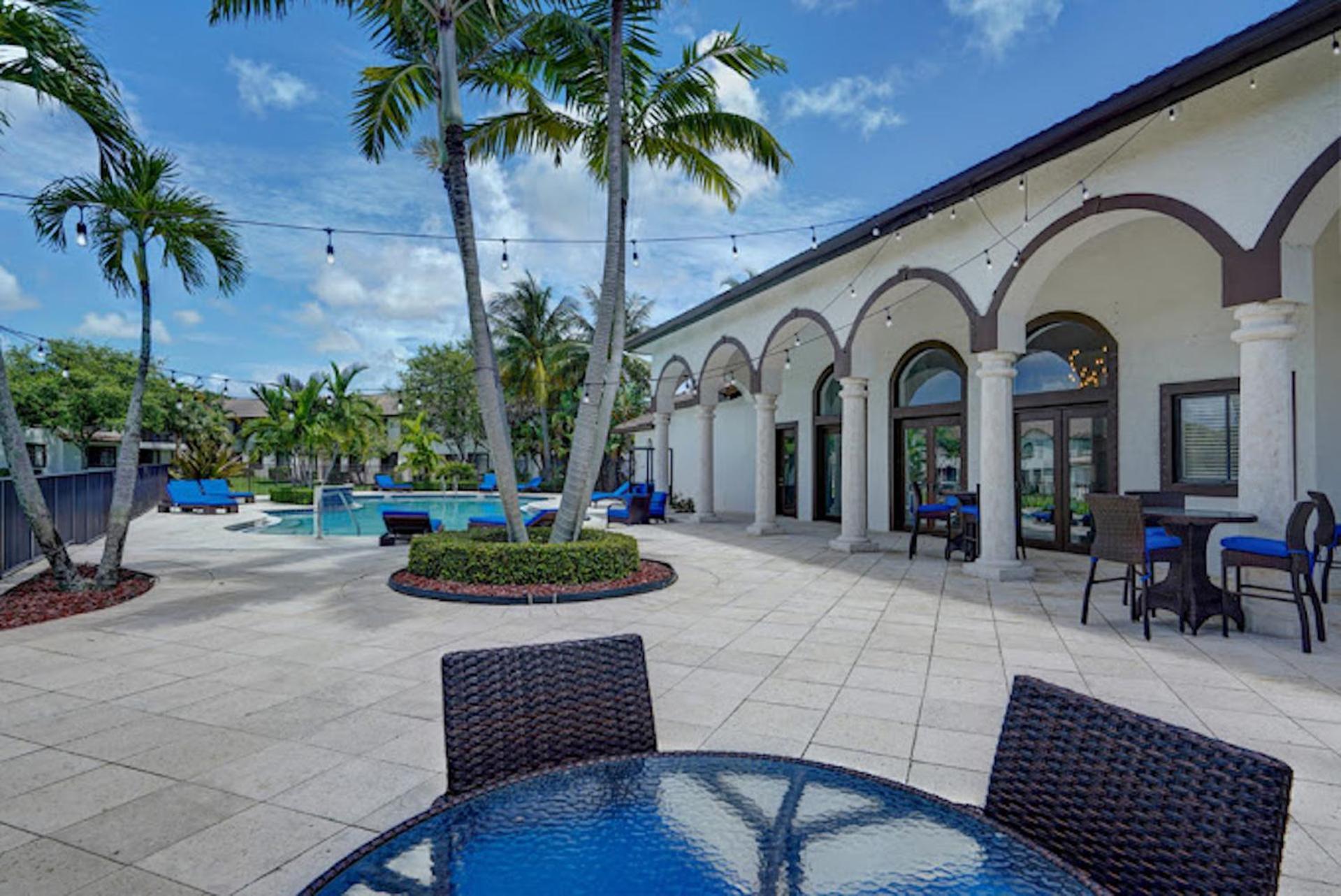 Newly Renovated Townhome With King Bed Delray Beach Eksteriør bilde