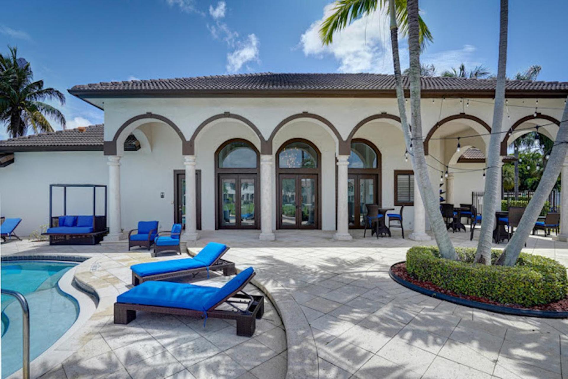 Newly Renovated Townhome With King Bed Delray Beach Eksteriør bilde